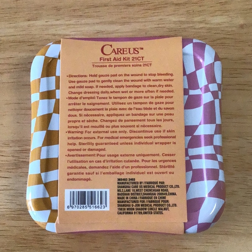 Careus 21 Count First Aid Kit - Picture 2 of 10